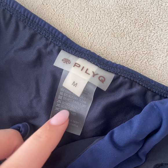PILYQ Navy Bikini - Picture 3 of 6